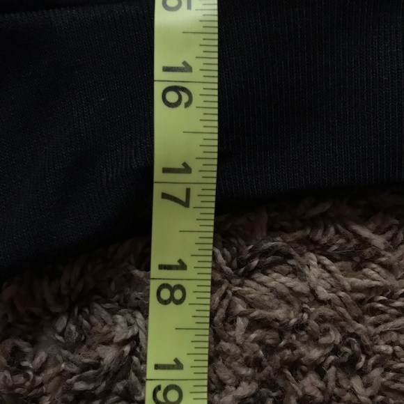 Yours Truly by Phora 1994 Cropped Hoodie - Picture 9 of 10